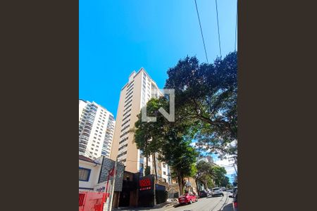Apartamento à venda com 59m², 2 quartos e 3 vagas Apartamento à venda com 59m², 2 quartos e 3 vagasFachada