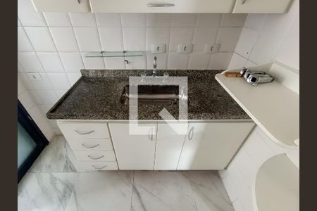 Apartamento à venda com 59m², 2 quartos e 3 vagas Apartamento à venda com 59m², 2 quartos e 3 vagasCozinha