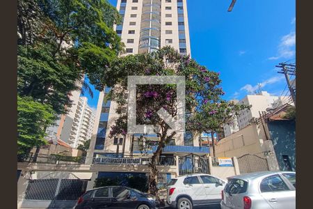 Apartamento à venda com 59m², 2 quartos e 3 vagas Apartamento à venda com 59m², 2 quartos e 3 vagasFachada