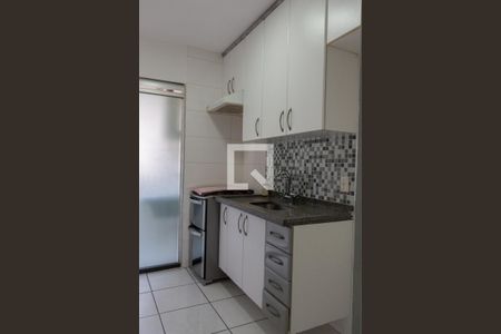 Apartamento à venda com 48m², 2 quartos e 1 vagaCozinha