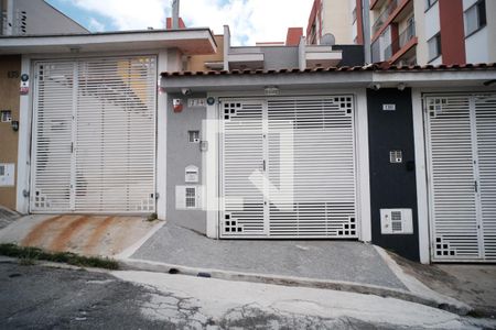 Casa à venda com 71m², 2 quartos e 1 vagaÁrea comum