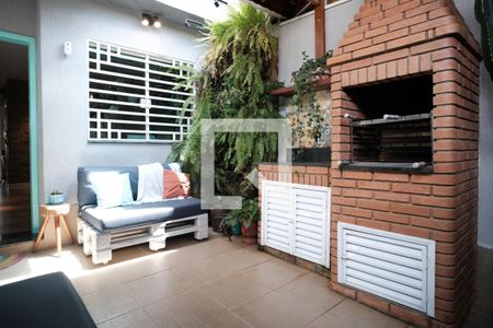 Casa à venda com 71m², 2 quartos e 1 vagaÁrea comum