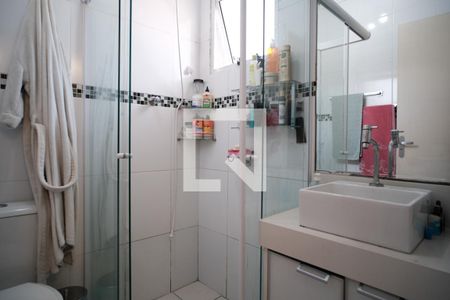 Casa à venda com 71m², 2 quartos e 1 vagaBanheiro