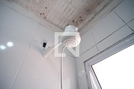 Casa à venda com 71m², 2 quartos e 1 vagaBanheiro