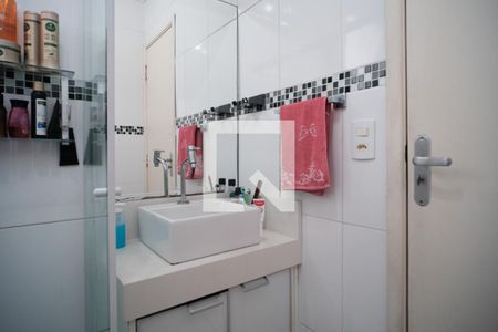 Casa à venda com 71m², 2 quartos e 1 vagaBanheiro