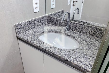 Apartamento para alugar com 38m², 2 quartos e sem vagaBanheiro