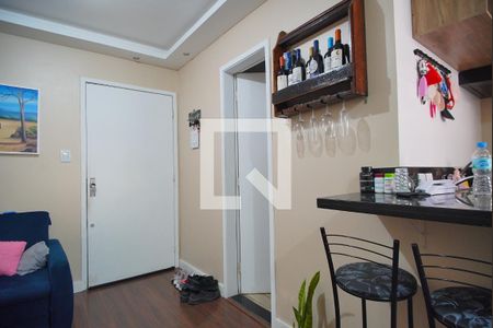 Sala  de apartamento para alugar com 1 quarto, 35m² em Santa Maria Goretti, Porto Alegre