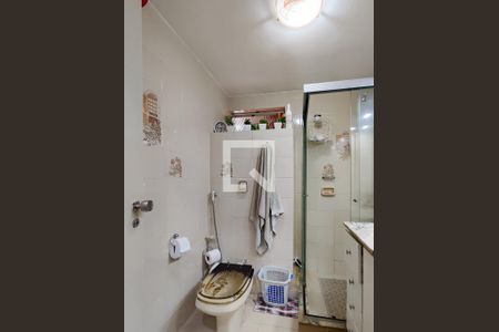 Apartamento à venda com 68m², 2 quartos e 1 vagaBanheiro Corredor