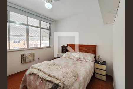 Quarto 1 de apartamento à venda com 2 quartos, 68m² em Grajau, Rio de Janeiro