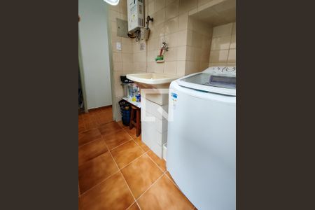 Apartamento à venda com 68m², 2 quartos e 1 vagaÁrea de Serviço