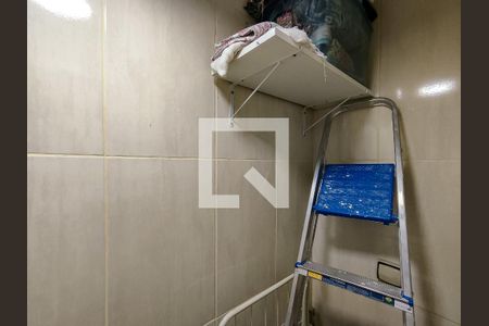 Apartamento à venda com 68m², 2 quartos e 1 vagaBanheiro de serviço