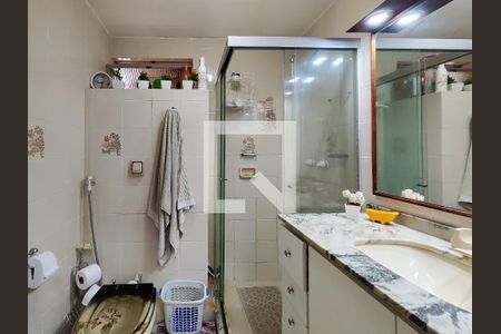 Apartamento à venda com 68m², 2 quartos e 1 vagaBanheiro Corredor