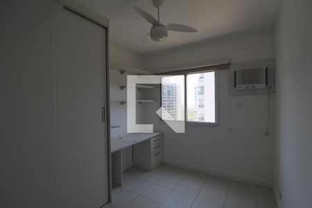 Quarto de apartamento para alugar com 2 quartos, 70m² em Jacarepaguá, Rio de Janeiro
