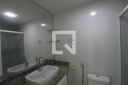 Apartamento para alugar com 70m², 2 quartos e 1 vagaBanheiro do corredor
