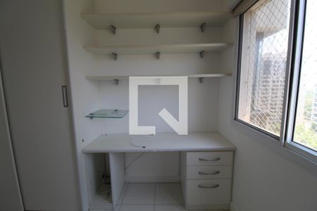 Quarto de apartamento para alugar com 2 quartos, 70m² em Jacarepaguá, Rio de Janeiro