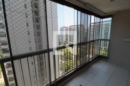 Apartamento para alugar com 70m², 2 quartos e 1 vagaVaranda da sala