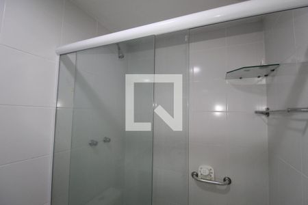 Apartamento para alugar com 70m², 2 quartos e 1 vagaBanheiro do corredor