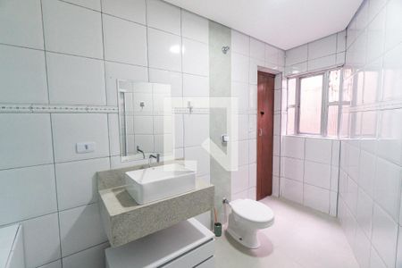 Casa à venda com 110m², 4 quartos e 1 vagaBanheiro 1