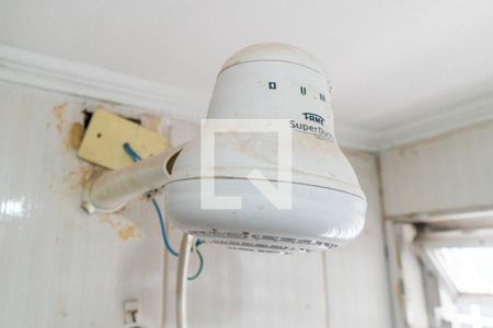 Casa à venda com 110m², 4 quartos e 1 vagaBanheiro 2 Detalhe