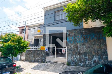 Casa à venda com 110m², 4 quartos e 1 vagaFachada