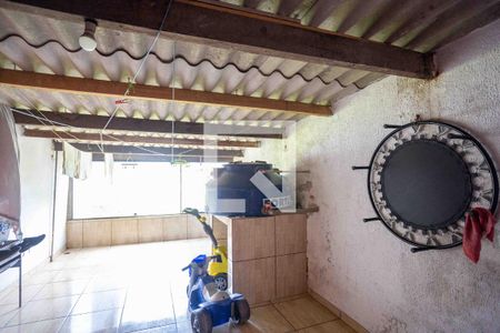 Casa à venda com 80m², 3 quartos e sem vagaÁrea comum