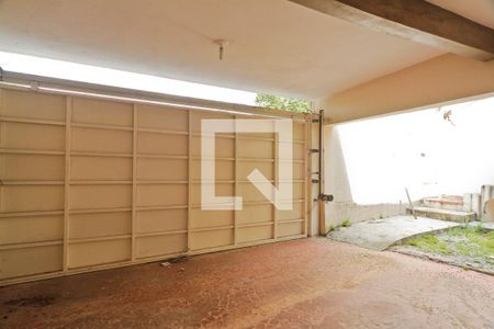 Casa à venda com 165m², 3 quartos e 2 vagas Casa à venda com 165m², 3 quartos e 2 vagasGaragem