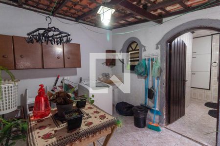 Casa à venda com 126m², 3 quartos e 4 vagas Casa à venda com 126m², 3 quartos e 4 vagasLavanderia