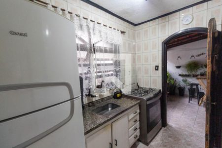 Casa à venda com 126m², 3 quartos e 4 vagas Casa à venda com 126m², 3 quartos e 4 vagasCozinha