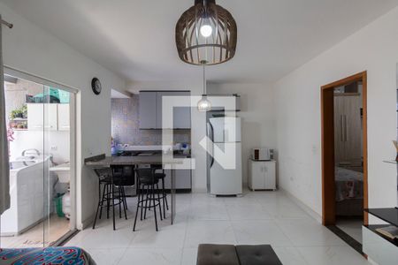 Apartamento à venda com 52m², 2 quartos e sem vagaSala e Cozinha Integrada