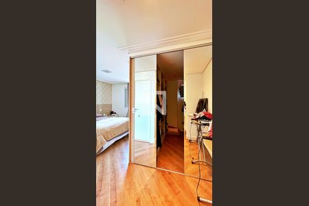 Apartamento à venda com 110m², 2 quartos e 2 vagasCloset da Suíte 2