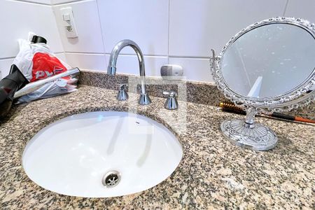 Apartamento à venda com 110m², 2 quartos e 2 vagasBanheiro da Suíte 1