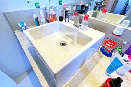 Apartamento à venda com 110m², 2 quartos e 2 vagasBanheiro da Suíte 2