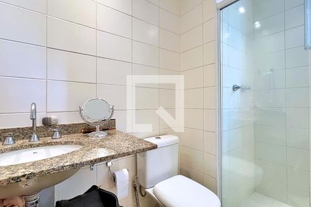 Apartamento à venda com 110m², 2 quartos e 2 vagasBanheiro da Suíte 1