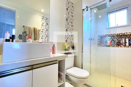 Apartamento à venda com 110m², 2 quartos e 2 vagasBanheiro da Suíte 2