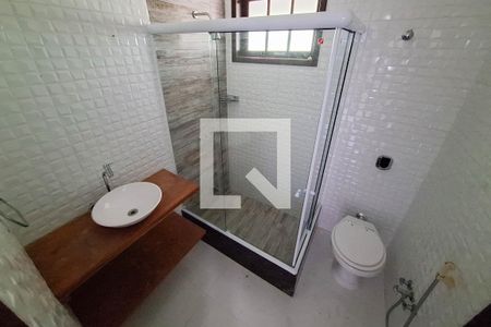 Casa de condomínio à venda com 336m², 6 quartos e 2 vagasBanheiro Social