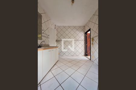 Casa de condomínio à venda com 336m², 6 quartos e 2 vagasCozinha