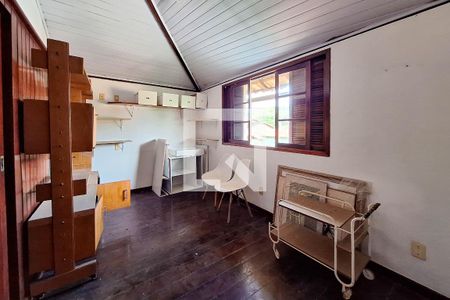 Casa de condomínio à venda com 336m², 6 quartos e 2 vagasQuarto 3