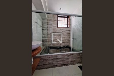 Casa de condomínio à venda com 336m², 6 quartos e 2 vagasBanheiro da Suíte 3