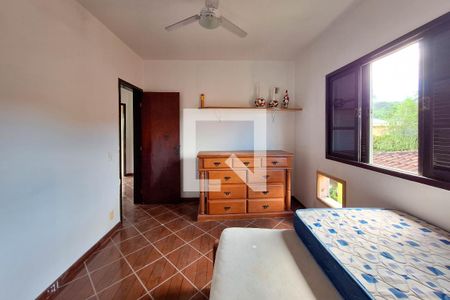 Casa de condomínio à venda com 336m², 6 quartos e 2 vagasQuarto 2