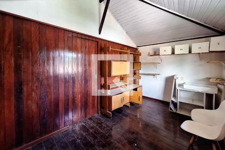 Casa de condomínio à venda com 336m², 6 quartos e 2 vagasQuarto 3