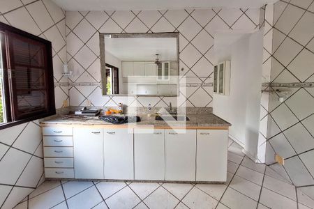 Casa de condomínio à venda com 336m², 6 quartos e 2 vagasCozinha