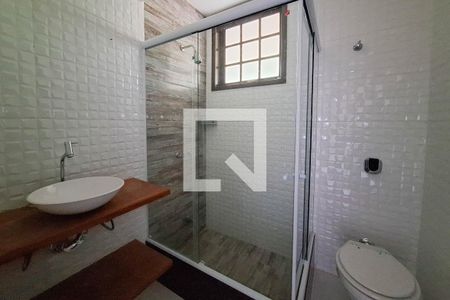 Casa de condomínio à venda com 336m², 6 quartos e 2 vagasBanheiro Social