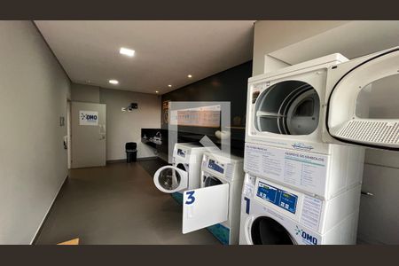 Studio à venda com 26m², 1 quarto e sem vaga Studio à venda com 26m², 1 quarto e sem vagaLavanderia