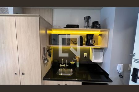 Studio à venda com 26m², 1 quarto e sem vaga Studio à venda com 26m², 1 quarto e sem vagaCozinha