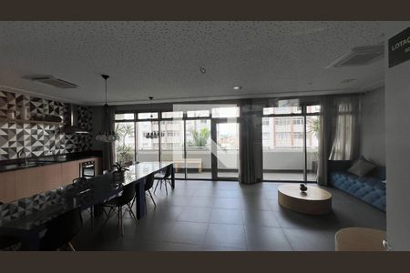 Studio à venda com 26m², 1 quarto e sem vaga Studio à venda com 26m², 1 quarto e sem vagaÁrea comum Salão de festa