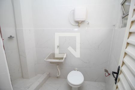 Banheiro de apartamento para alugar com 1 quarto, 19m² em Saúde, Rio de Janeiro