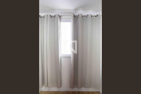 Quarto 1 de apartamento para alugar com 2 quartos, 34m² em Jardim Miriam, São Paulo