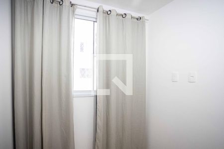 Quarto 1 de apartamento para alugar com 2 quartos, 34m² em Jardim Miriam, São Paulo