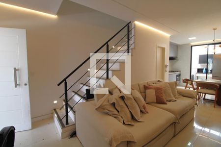 Casa à venda com 123m², 3 quartos e 2 vagasSala