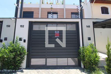 Casa à venda com 123m², 3 quartos e 2 vagasFachada